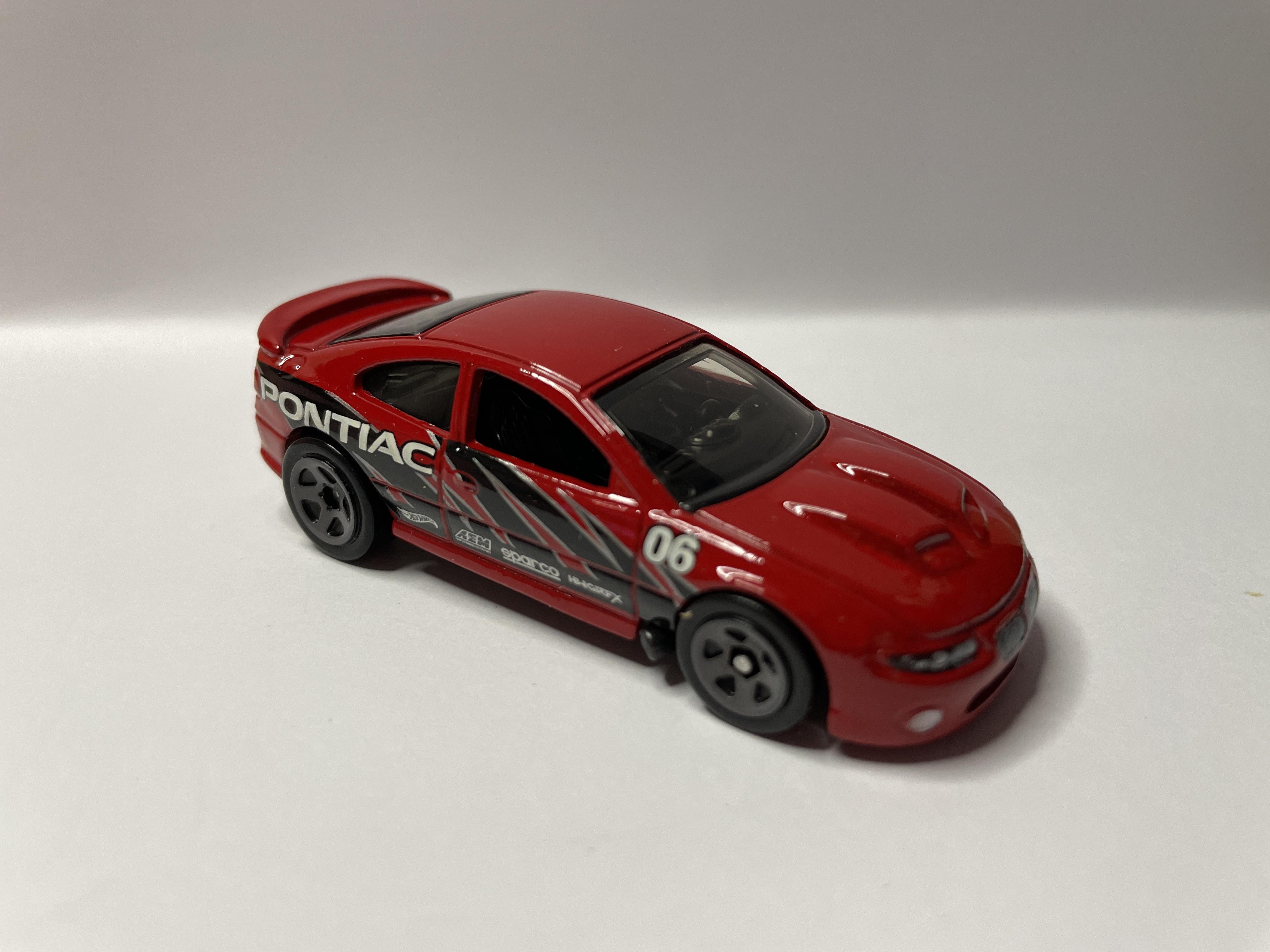 06 Pontiac GTO - Hot Wheels