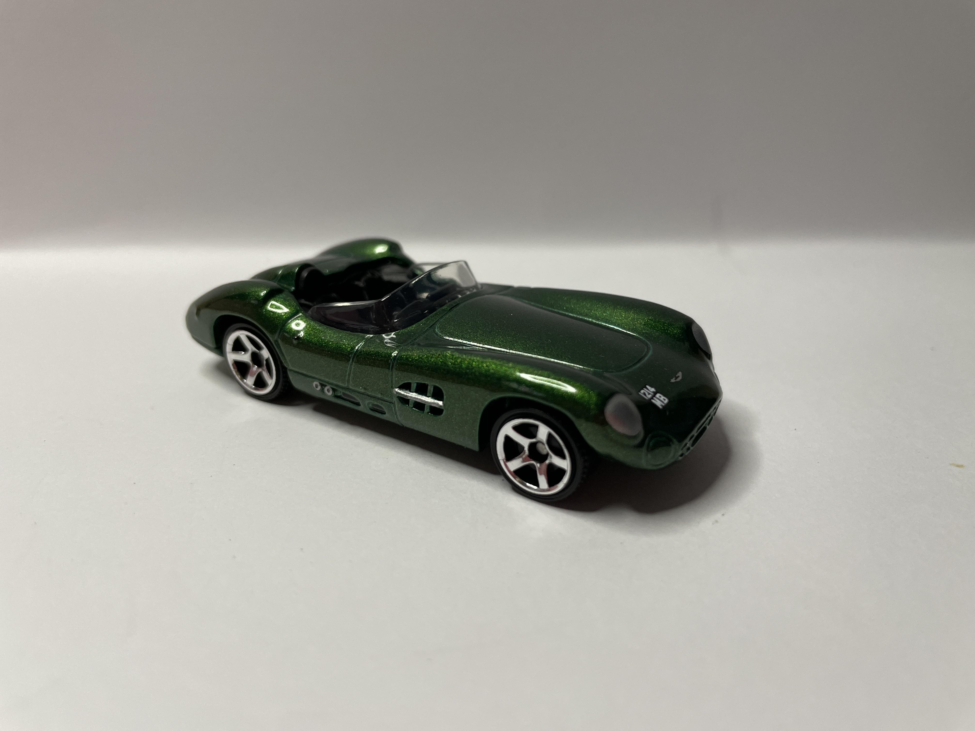 1956 Aston Martin DBR1 - Matchbox