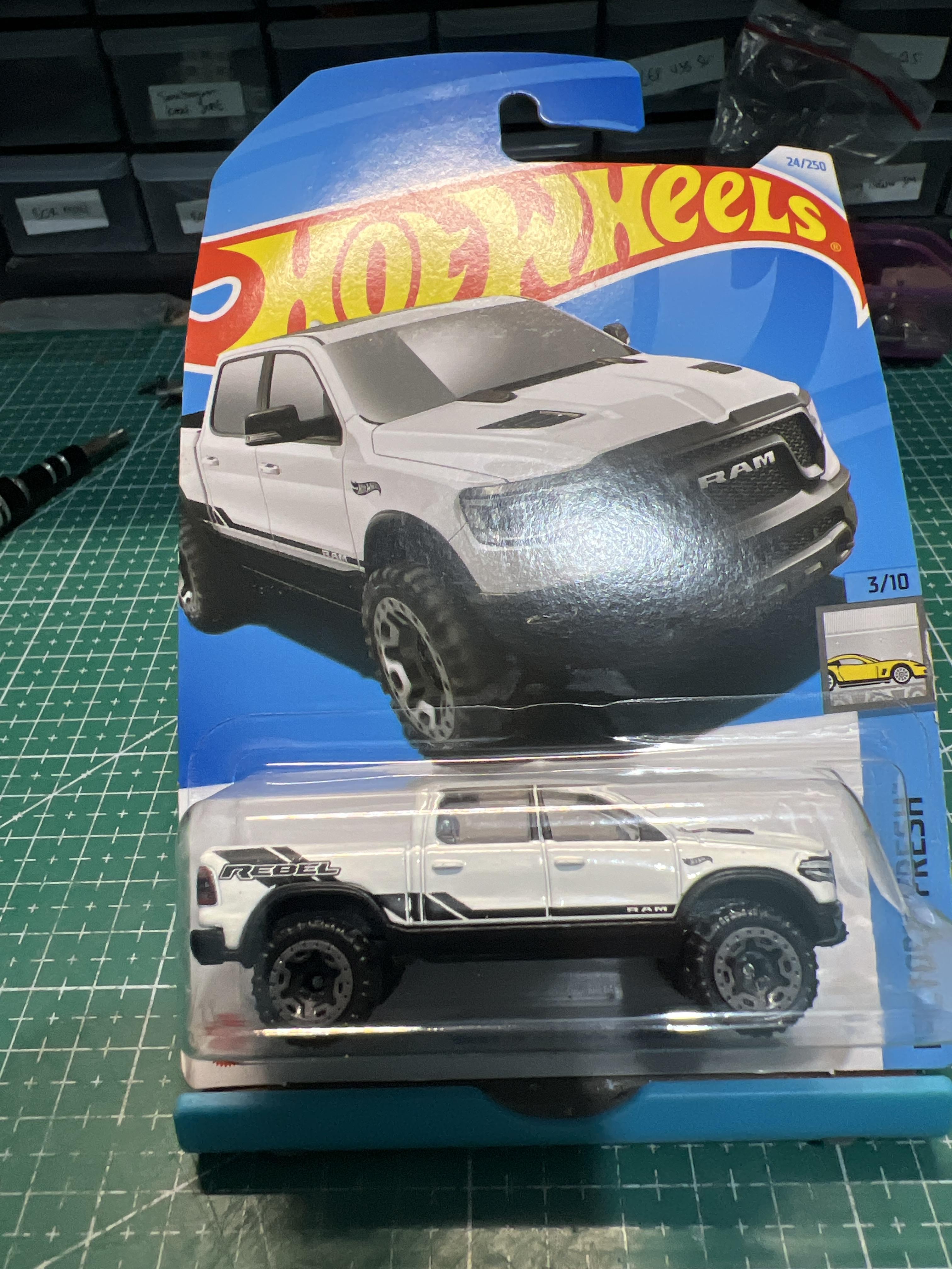 2020 Ram 1500 Rebel - Hot Wheels