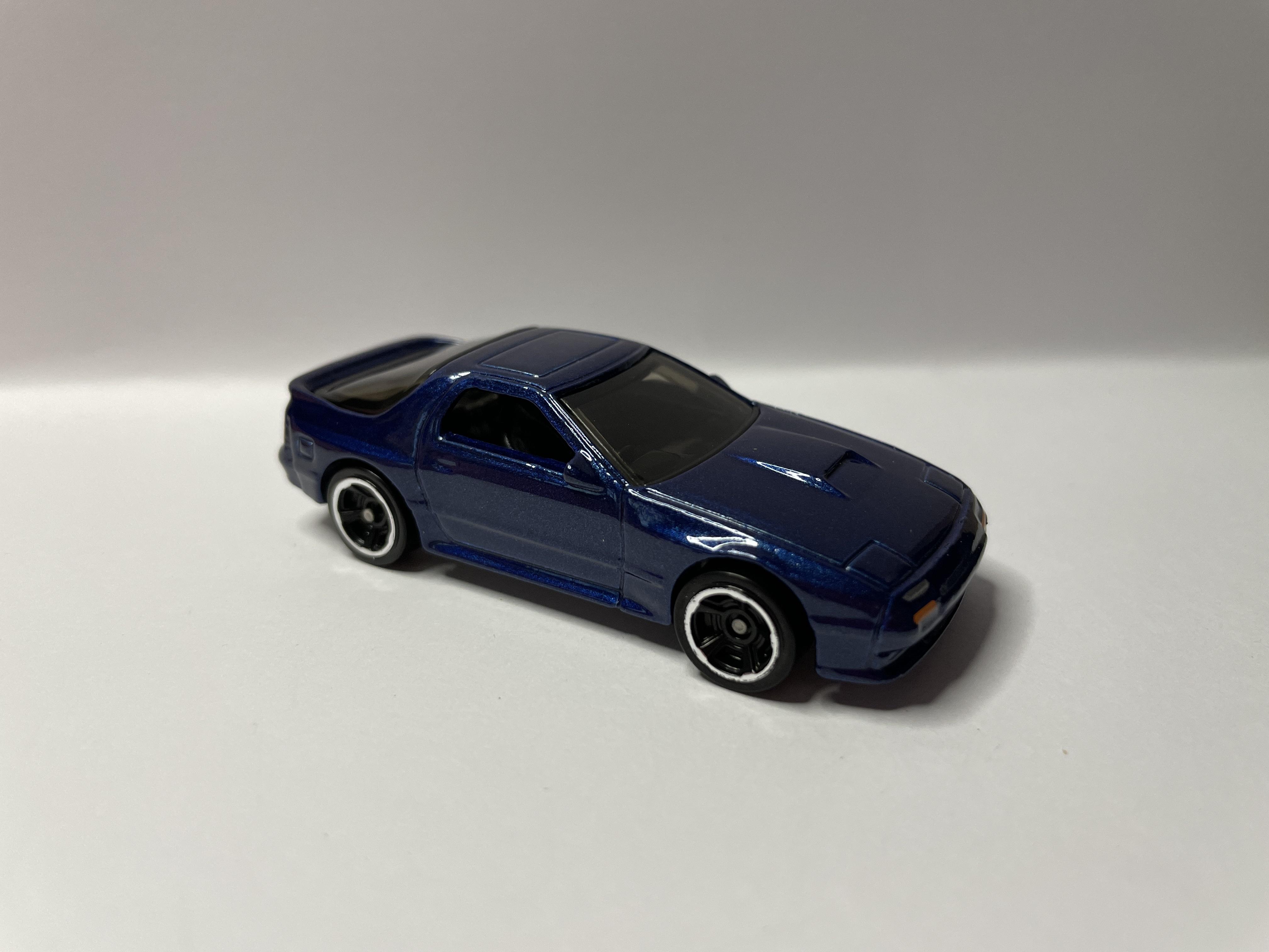 89 Mazda Savanna RX-7 FC35 Biru - Hot Wheels