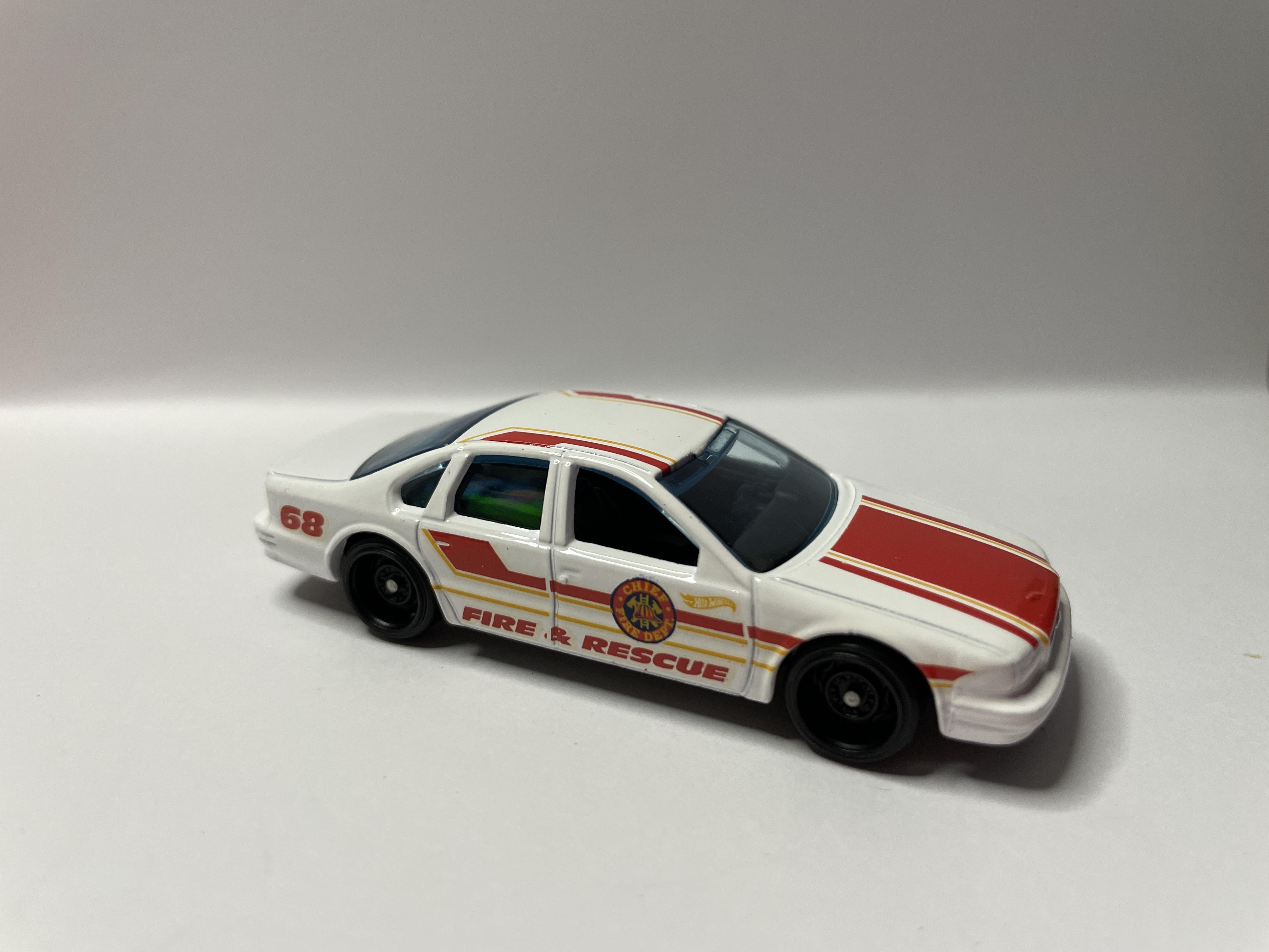 96 Chevrolet Impala SS - Hot Wheels