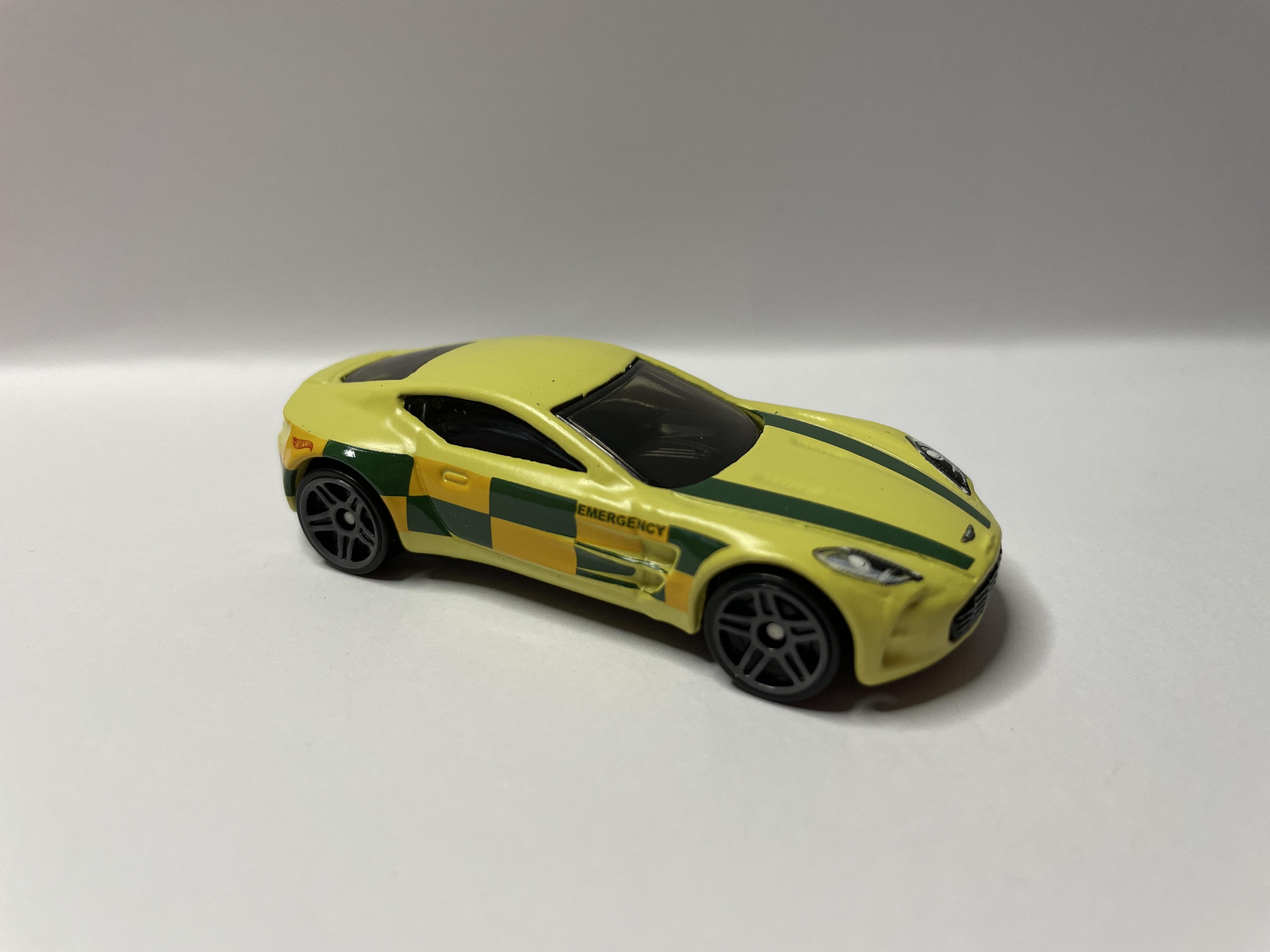 Aston Martin One-77 - Hot Wheels