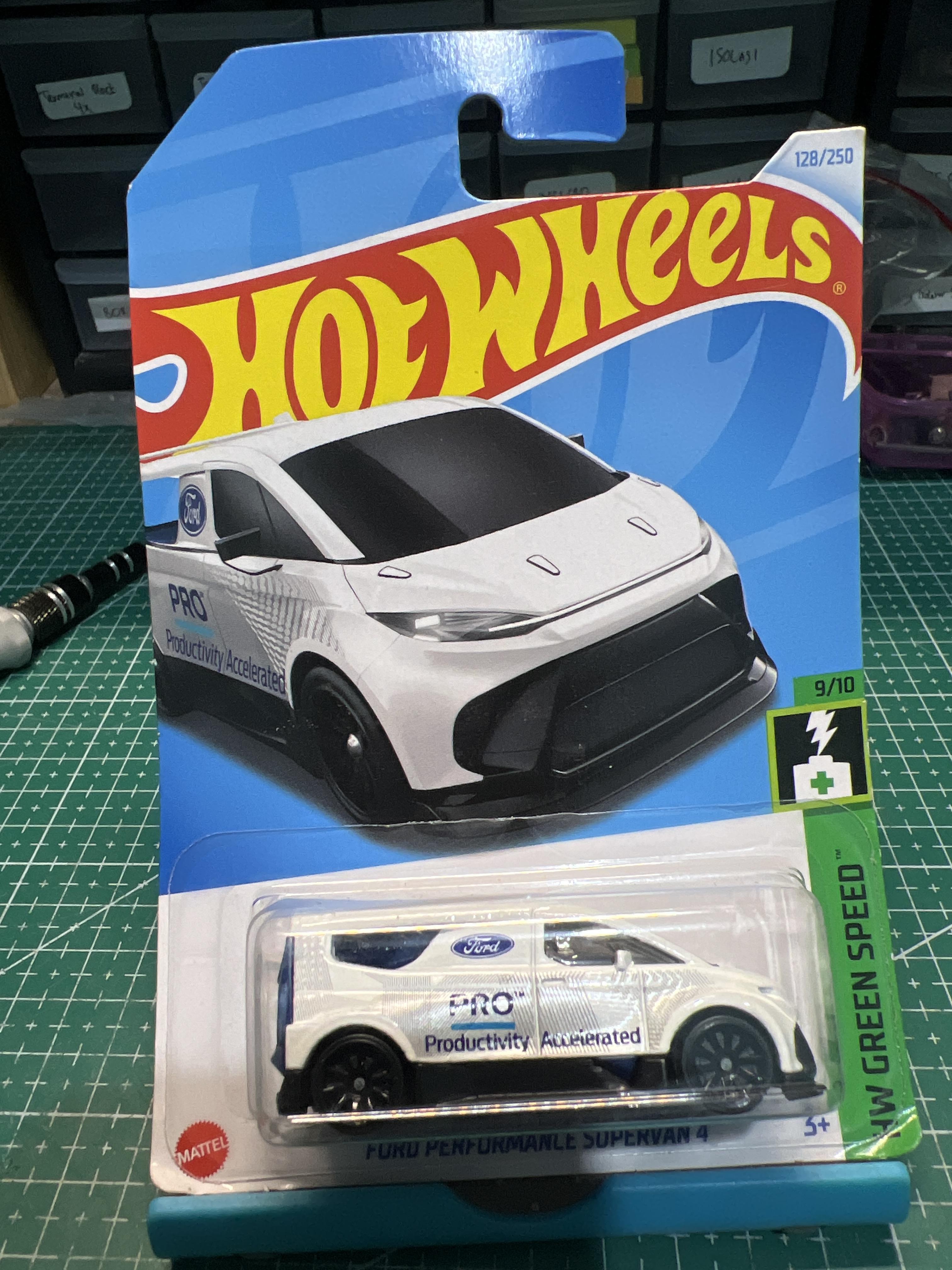 Ford Performance Supervan 4 - Hot Wheels