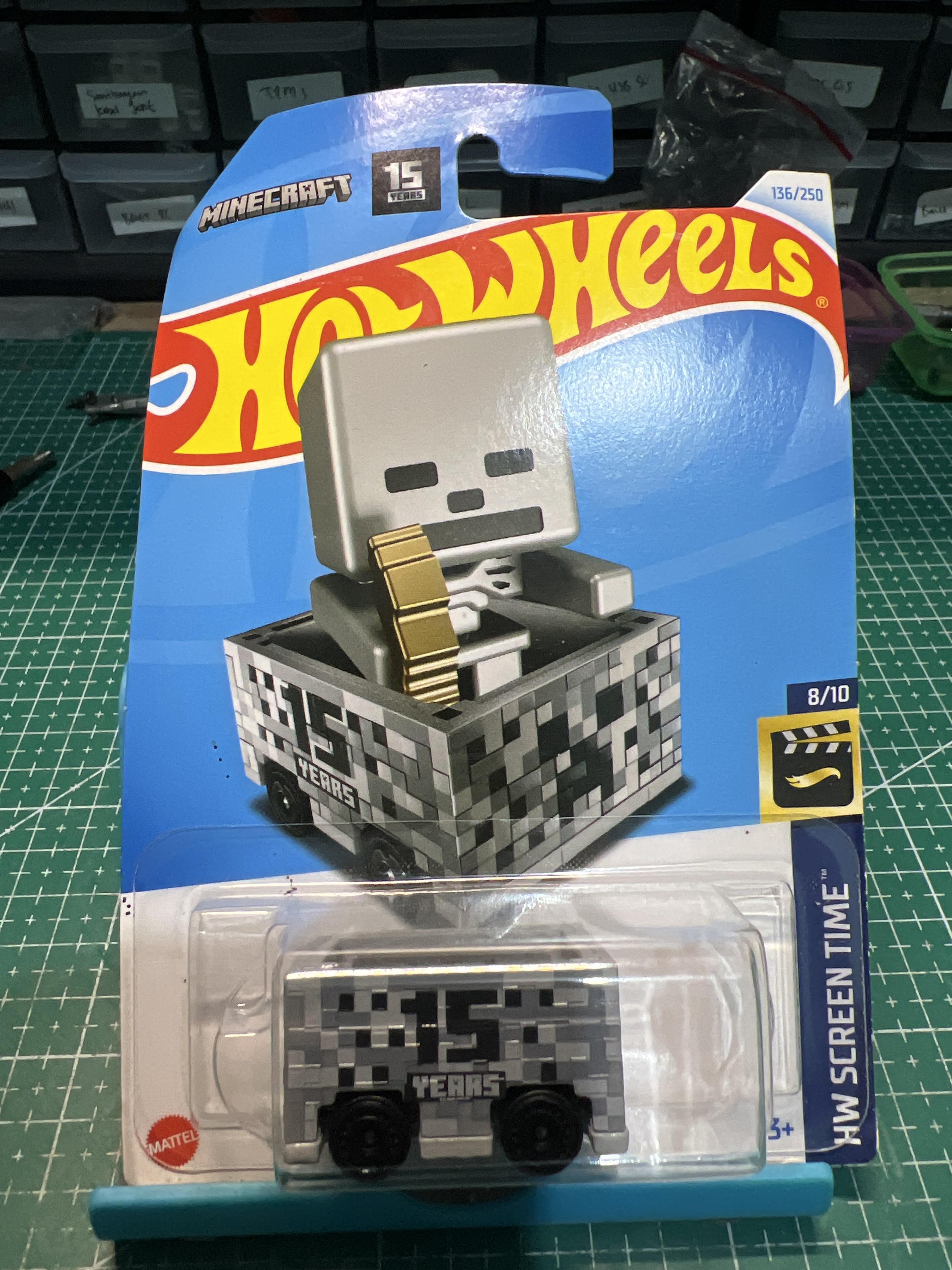 Minecart - Hot Wheels