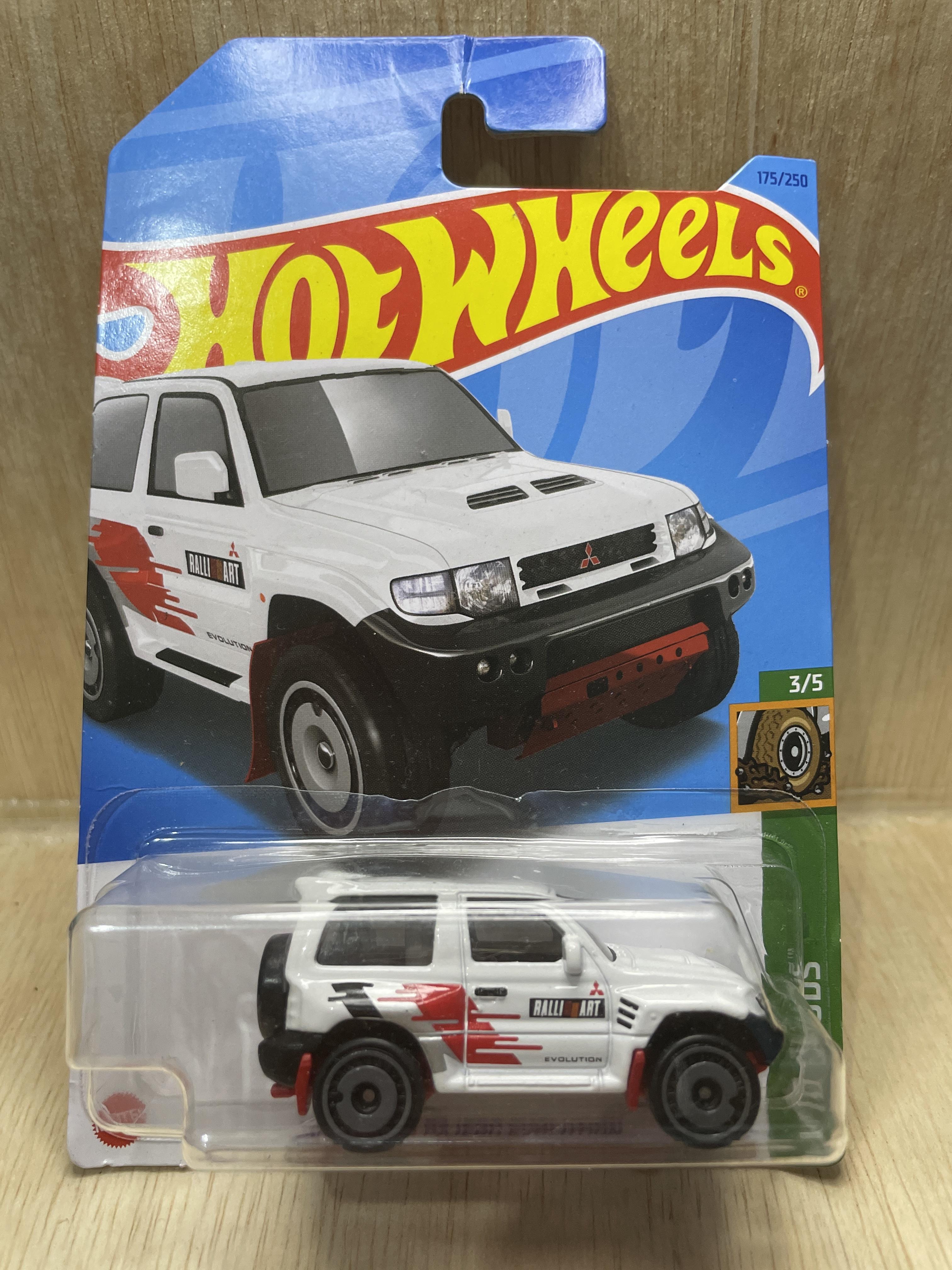 Mitsubishi Pajero Evolution - Hot Wheels
